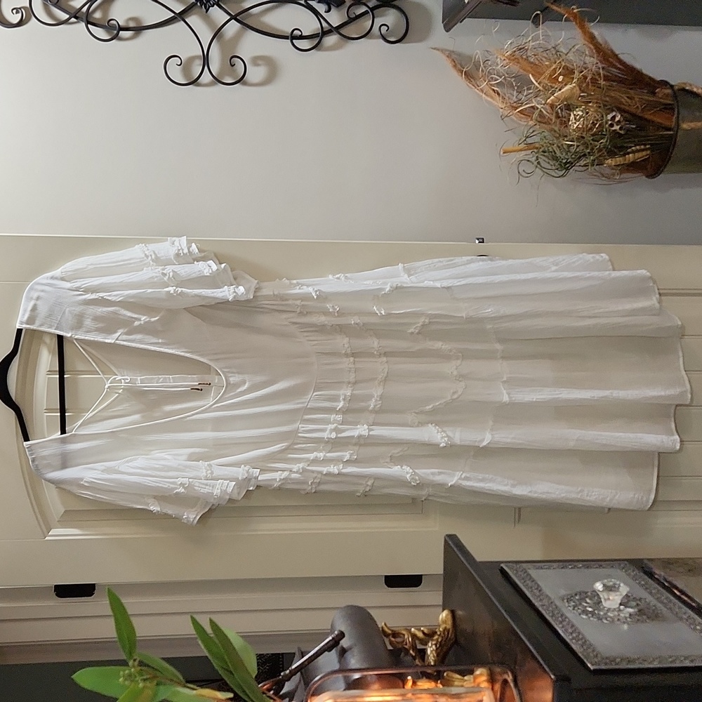 Free People - Picture 8 of 14